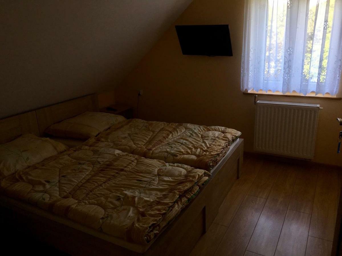 Teczowe Lowisko Hotel Wolka Orlowska Luaran gambar