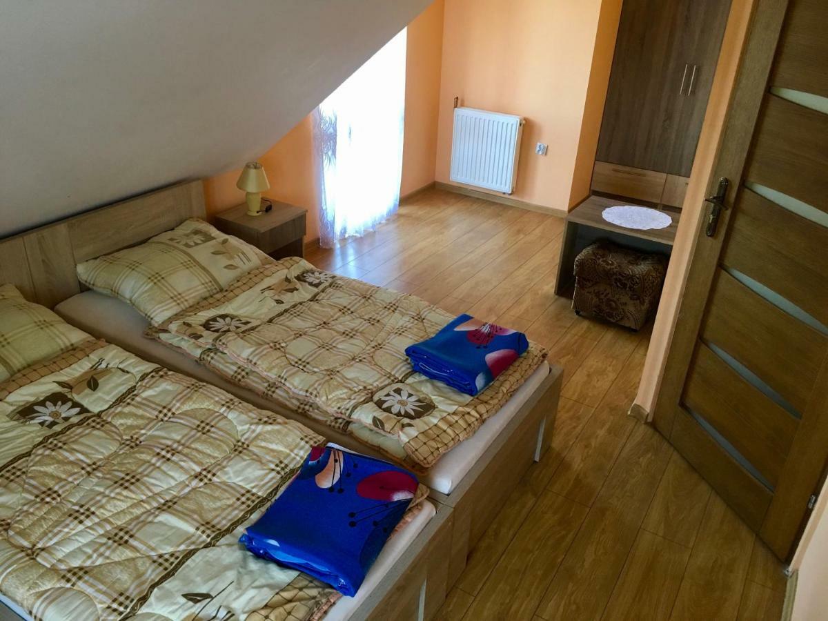 Teczowe Lowisko Hotel Wolka Orlowska Luaran gambar